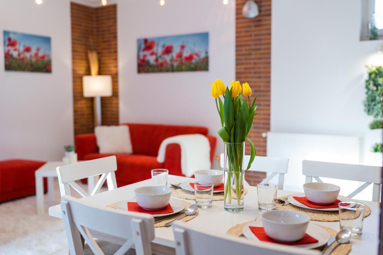 Sara-Lux Apartman Nyarliget Екстериор снимка
