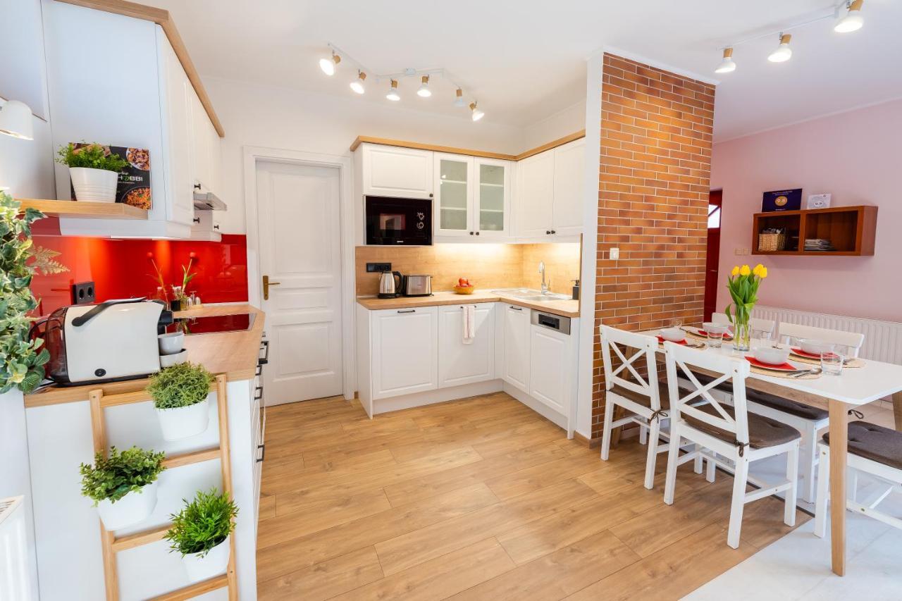 Sara-Lux Apartman Nyarliget Екстериор снимка