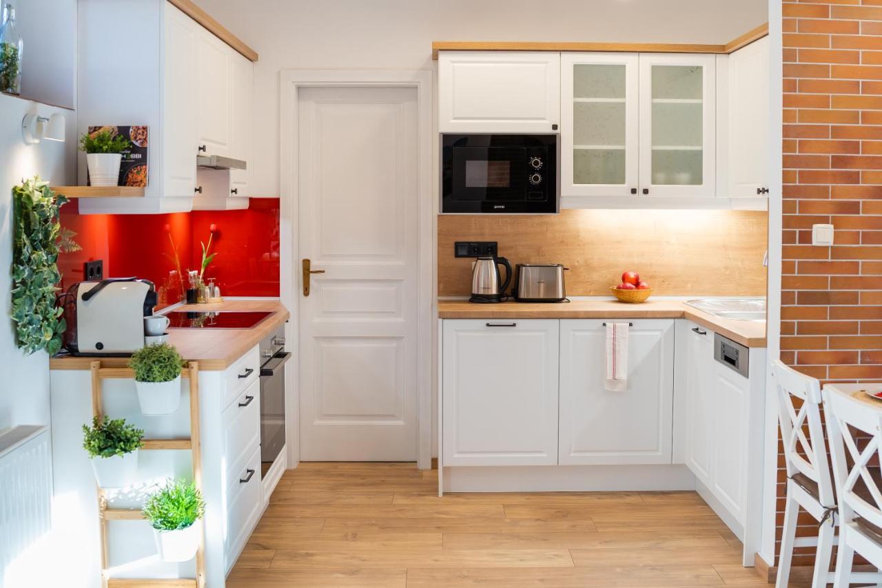 Sara-Lux Apartman Nyarliget Екстериор снимка