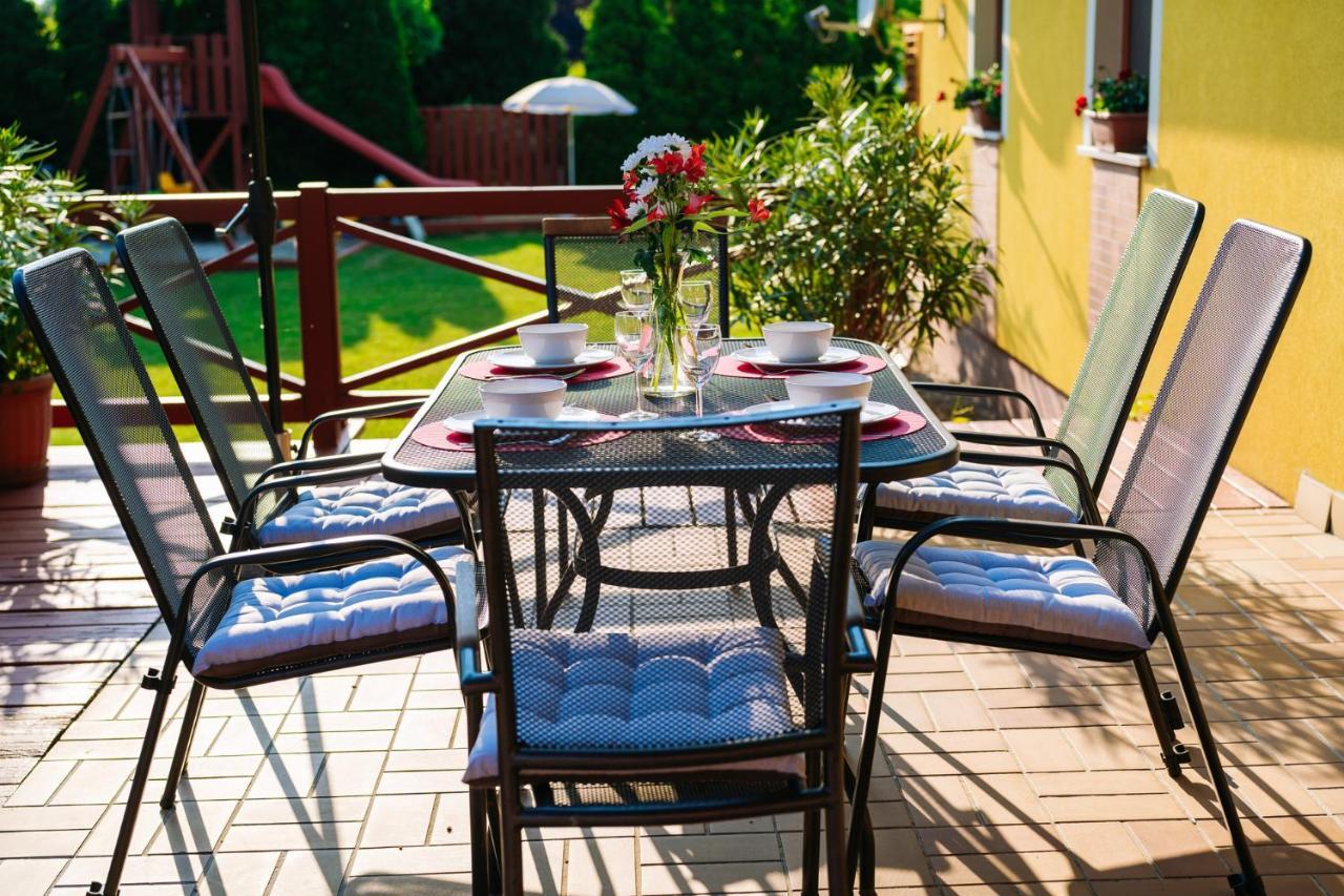 Sara-Lux Apartman Nyarliget Екстериор снимка
